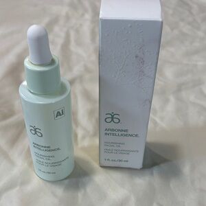 Arbonne Intelligence Nourishing Facial Oil - NIB.